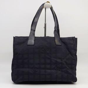 シャネル CHANEL ニュートラベルライン PM トートバッグ ナイロン レザー レディース ブラック 大容量 ココマーク A4収納可 正規品