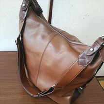 超美品　皇室御用達　SOMES SADDLE 大容量　レザーショルダーバッグ_画像6