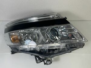 【美品・破損なし】ヴォクシー 80 前期 LED ZRR80W 煌 右 右側 ヘッドライト LED トヨタ 28-229 打刻 A ZS メッキ ZRR85W