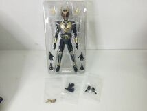 ●営AD490-100【未使用品】RAH No.463 仮面ライダーアギト グランドフォーム [2009 デラックスタイプ] フィギュア メディコムトイ_画像7