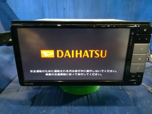 (H)カーナビ ダイハツ純正 NSZN-W68D CN-RS03WDDA フルセグ/SD/bluetooth/DVD 2017年データ 動作確認済 [2304788]　