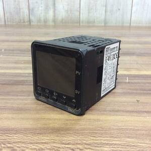 ● 【AH-03413】中古品 OMRON オムロン 温度調節器（デジタル調節計） E5CC-CQ3ASM-002【レターパックプラス可】