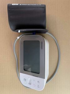 オムロン HCR-7502T上腕式血圧計 