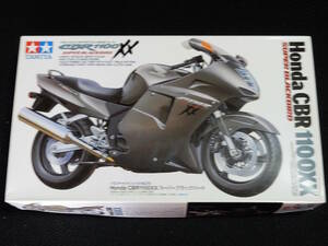 タミヤ 1/12 HONDA ホンダ CBR1100XX SUPER BLACKBIRD スーパーブラックバード メガスポーツ 未組立 送料\510～ 絶版 同梱発送可