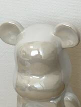 暴力熊　暴力クマ　フィギュア　陶器 貯金箱 流体クマ 暴力的なクマの貯金箱 白色 手作り 装飾 高さ約27cm_画像6