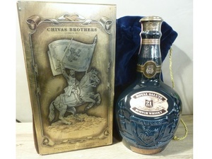 〓戸）ROYAL SALUTE ロイヤルサルート 21年 サファイアフラゴン 青 陶器 SCOTCH スコッチ ウイスキー 1360g 700ml 40% 箱 巾着袋 未開栓ξ