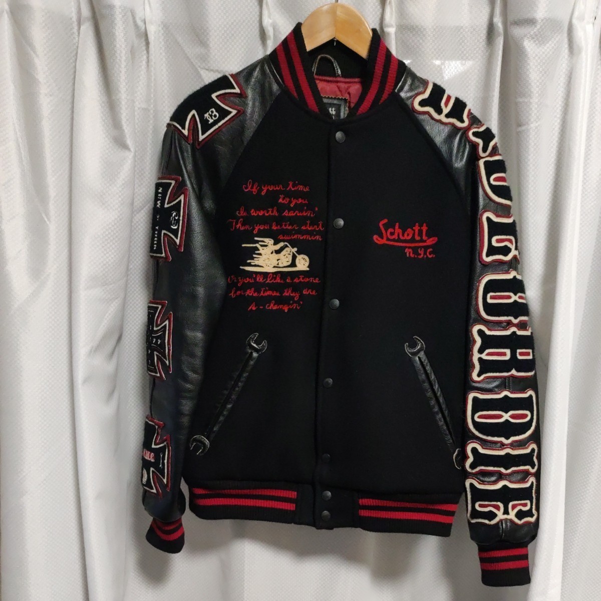 美品 Schott ショット スタジャン フルデコ ワッペン トランプ レザー 美品 Schott ショット スタジャン フルデコ ワッペン トランプ レザー