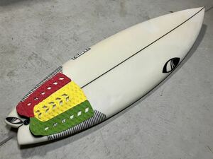 SHARP EYE SURFBOARDS STORMS シャープアイ　サーフボード　ストームズ　swallow tail カスタム　TEAM イタリア5’7”