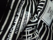 ◆ROUGH AND RUGGED ラフアンドラゲッド 23ss XL ボーダーロゴプリント Tシャツ 黒白系 サイズXL_画像5