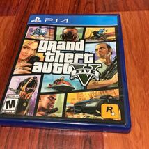 PS4ソフト《Grand Theft Auto V グランドセフトオート５》海外版 中古_画像1