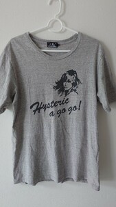 ヒステリックグラマー　HYSTERIC GLAMOUR　Tシャツ　グレー　サイズＭ　送料無料