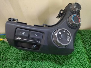 ホンダ フィット GE6 2009年式 エアコンスイッチパネル 発送サイズ「M」 NSP25874*