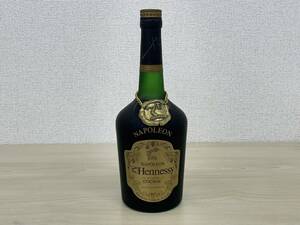 O516-T23-126 Hennessy ヘネシー COGNAC コニャック NAPOLEON ナポレオン ブランデー 700ml 40% 未開栓品