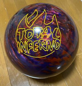 ブランスウィック トータルインフェルノ 15 ポンド ボウリング　ボール　Brunswick Total INFERNO 