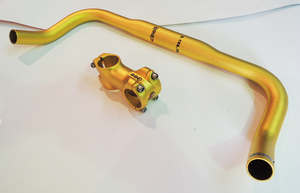 新品未使用 Cinelli LOLA Handlebar & ANT Stem GOLD（チネリ・ローラ ブルホーン & アント ステム）セット