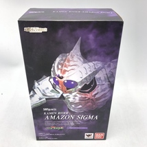 【中古】バンダイ　S.H.Figuarts 仮面ライダーアマゾンシグマ　開封品、説明書折れ有[240070109912]_画像1