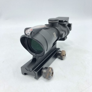 【中古】18歳以上 EVOLUTION GEAR ACOG 4x32 スコープ　開封品、箱説無、錆有[240070110461]