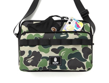 BAPE◆A BATHING APE／迷彩カモ◆ア ベイシング エイプ◆カラビナ付ショルダーバッグ◆CAMO／カモ／付録ノベルティ_画像4