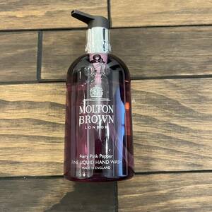 Molton Brown Fiery Pink Pepper Fine Liquid Hand Washモルトンブラウン ハンドソープ ピンクペッパー 300ml