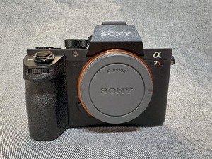 SONY　α7R II ボディ　 ILCE-7RM2