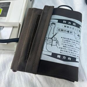 【美品】OMRON オムロン 血圧計 HEM-429 健康器具 健康管理 現状販売品 動作未確認 [OTFM-243の画像5