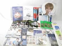 【同梱可】中古品 韓流 SUPER JUNIOR イェソン 他 2023 SEASON’S GREETINGS THE ROAD CD うちわ トレカ 等 グッズセ_画像1