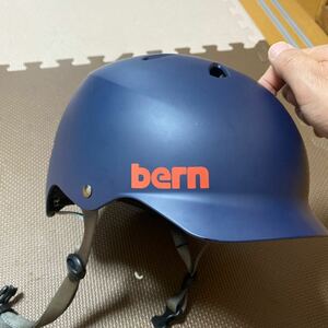 bern watts балка n шлем всесезонный темно-синий orange XL
