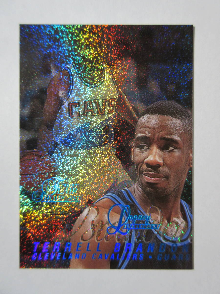 2016-17 Panini Donruss Optic Court Kings LeBron James Purple Prizm
