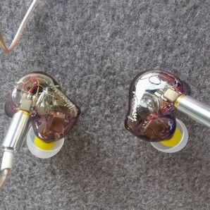 Wooeasy DB2 中華イヤホン