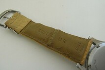 O011-S24-2384 HAMILTON ハミルトン Khaki カーキ クォーツ 腕時計 箱付 現状品⑧_画像9