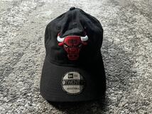 NEW ERA ニューエラ × CHICAGO BULLS ブルズ NBA フリーサイズ ブラック キャップ 帽子 メンズ_画像4