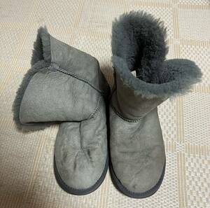 UGG ムートン 24センチ USA7 ブーツ ボタン グレー アグ レディース ① 防寒