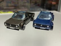 ビンテージトイ ホットウィール マニアコレクション放出品 VW色違い　2台 フォルクスワーゲンキャディ　ゴルフピックアップ_画像2