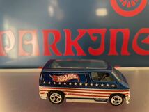 Hot Wheels Stars & Stripes Custom '77 Dodge Van ダッジバン　星条旗　ホットウィール _画像4