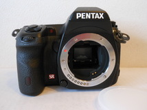 ☆希少超美品級☆ ペンタックス K－７ 一眼カメラボディ　 即日発送　pentax　大人気　　使用説明書・ＵＳＢコード付_画像2