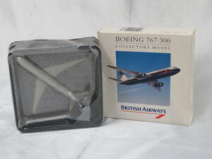 【インテリア】　ヘルパ herpa　ブリティッシュ航空 BRITISH AIRWAYS　ボーイング 767-300　COLLECTORS MODEL 飛行機 旅客機 航空機 保管品