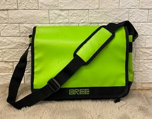 BREE ブリー ショルダーバッグ 黄緑 グリーン メンズバッグ （1009）