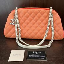 未使用　シャネル CHANEL マドモアゼルボーリングバッグ サーモンピンク　ホワイト_画像1