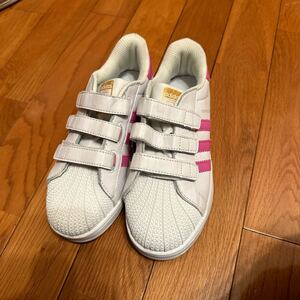 アディダス　adidas スーパースター キッズ 20cmスニーカー