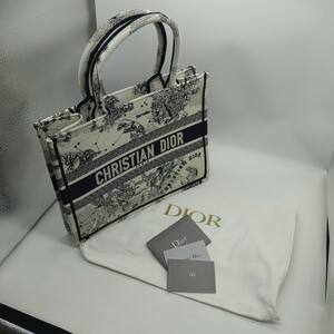 【1円】 Christian Dior / クリスチャンディオール BOOK TOTE ゾディアックエンブロイダリー ブックトート ミディアム 【美品】