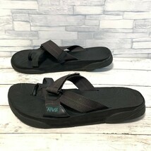 R4905bE Teva テバ スポーツサンダル ブラック メンズ REVIVE 95 リヴァイブ95 アウトドア 軽量 速乾性 耐久性 サイズ28cm位(全長30cm)_画像2