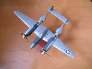 スケール不明　P-38 ソリッドモデル