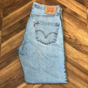 90s　Levis　リーバイス　デニム　ジーンズ　古着　550 W33 L32