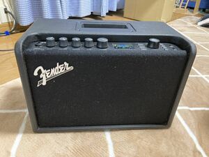 Fender MUSTANG GT40