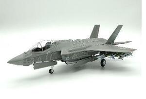 F-35Aステルス戦闘機 1/72ダイキャストモデル