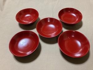 2311m842/朱漆塗り深皿5客『木製品・径12㎝高さ4㎝』状態が良い・佐川60サイズ