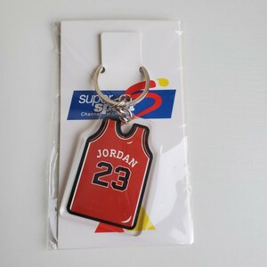 新品　キーリング キーホルダー　NBA　ジョーダン選手　バスケット　シカゴ・ブルズ ユニフォームキーチェーン ホームシャツ　5cm　赤