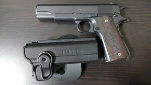 東京マルイ コルトガバメント M1911A1 エアコキ 初速５９，５４m/s 専用ホルスター付き