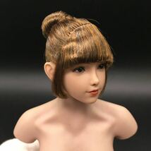 B58 1/6 フィギュア ヘッド　女性ヘッド　希少品 12インチドール 美少女 OB/TBLeague/Phicen/Jiaou doll素体対応 日焼け_画像2