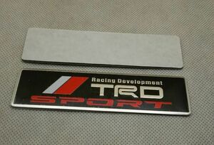 (2枚set) TRD アルミステッカー ノア マークX カリーナ ヴォクシー アクア ハリアー ヴェルファイア ランクル クラウン 86 マークX ノア